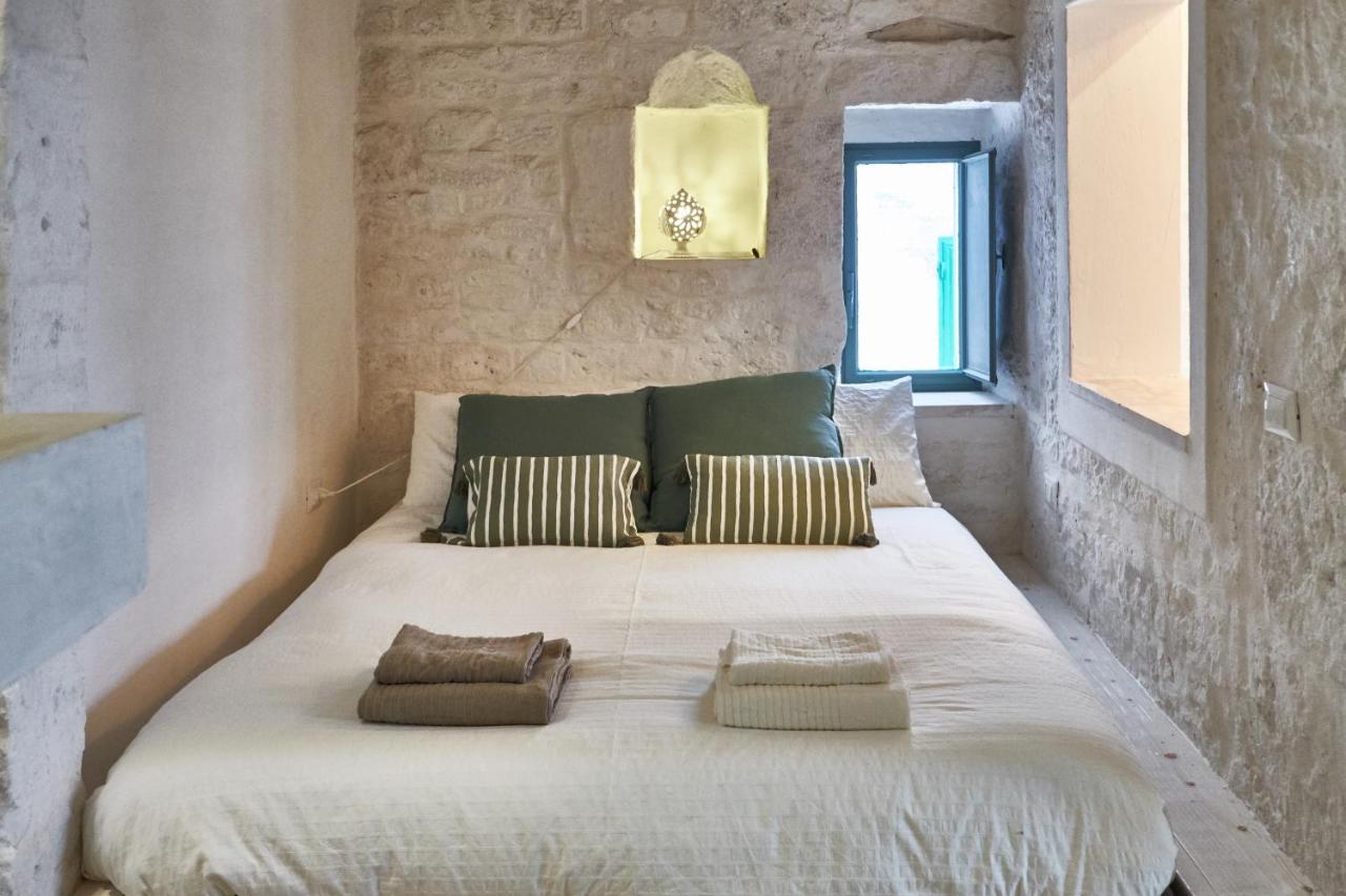 Domus Muri Bianchi *